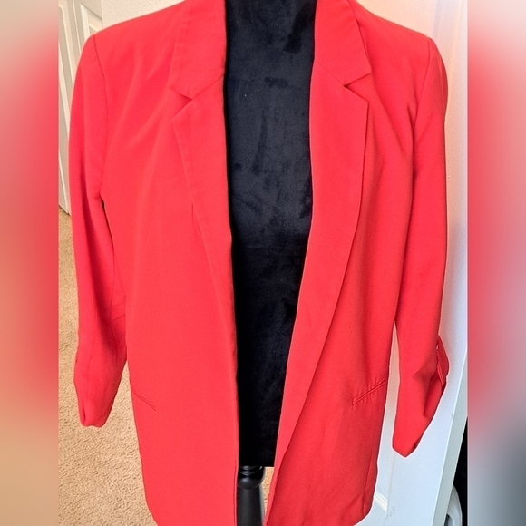 Red Open Blazer With Tab Sleeves - Picture 1 of 8
